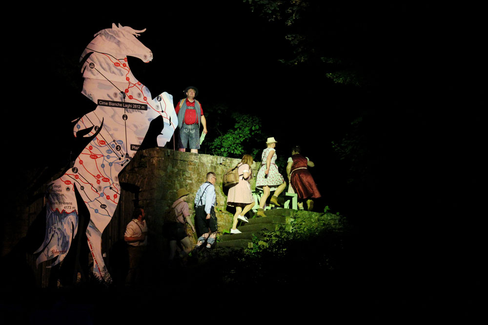 Aufstieg zum weissen Cervinio Roessl